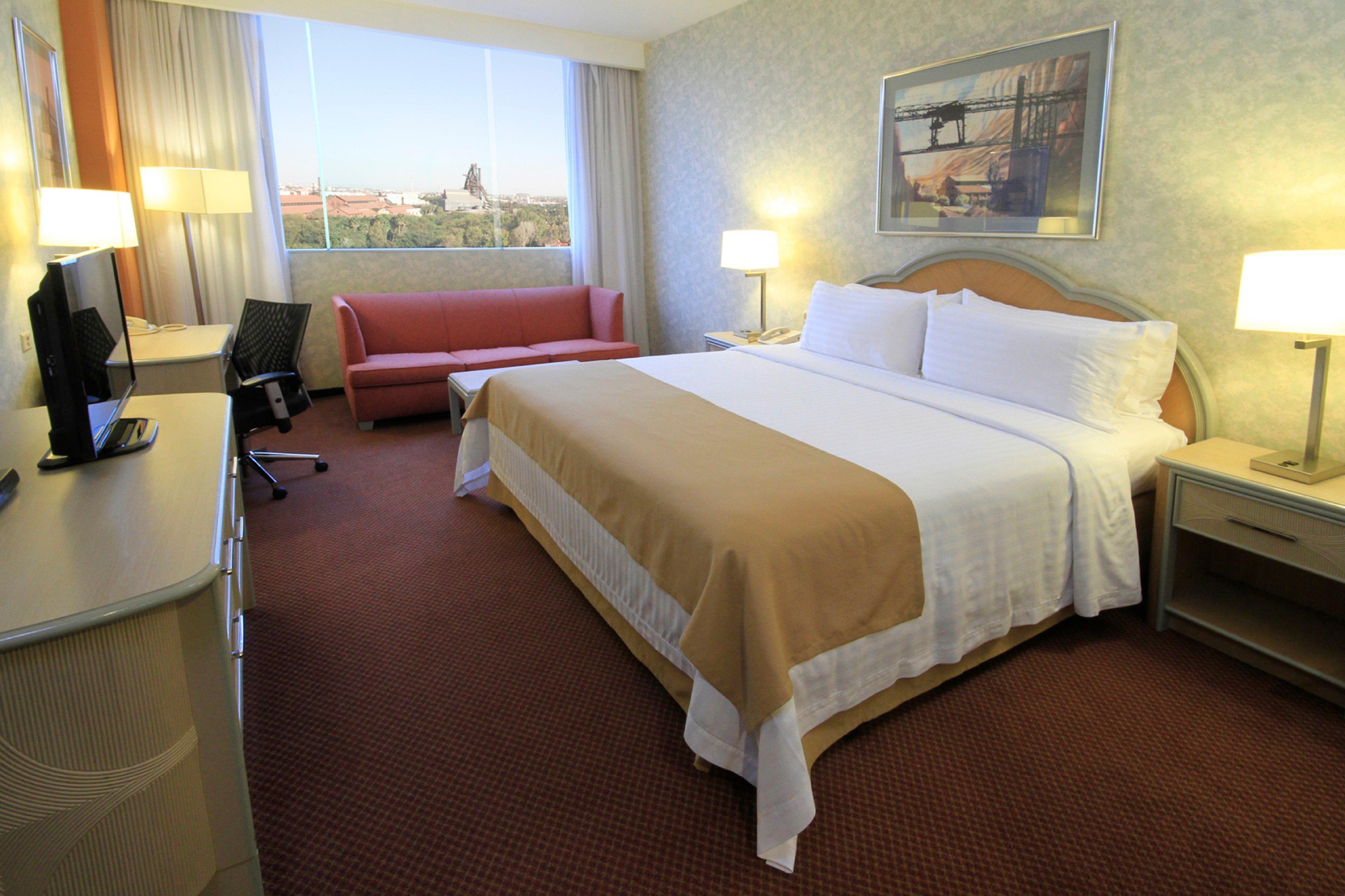 Holiday Inn Monterrey-Parque Fundidora By Ihg Екстериор снимка A room at the hotel